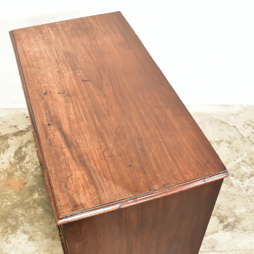 George III Mahogany Chest of Drawers View V