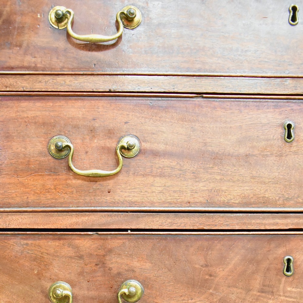 Small George III Mahogany Chest of Drawers View IV