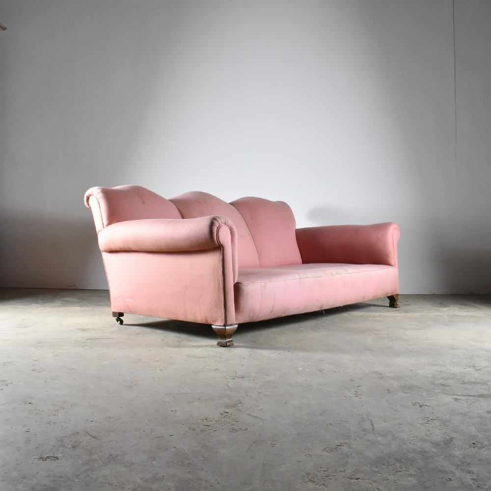 C741 English Deep Seat Sofa View III