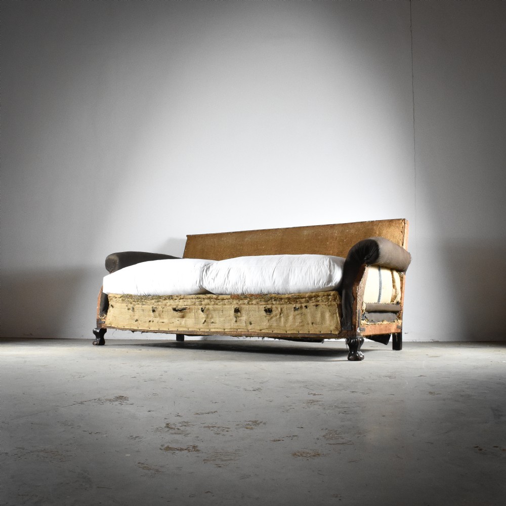 C739 1930s English Sofa 