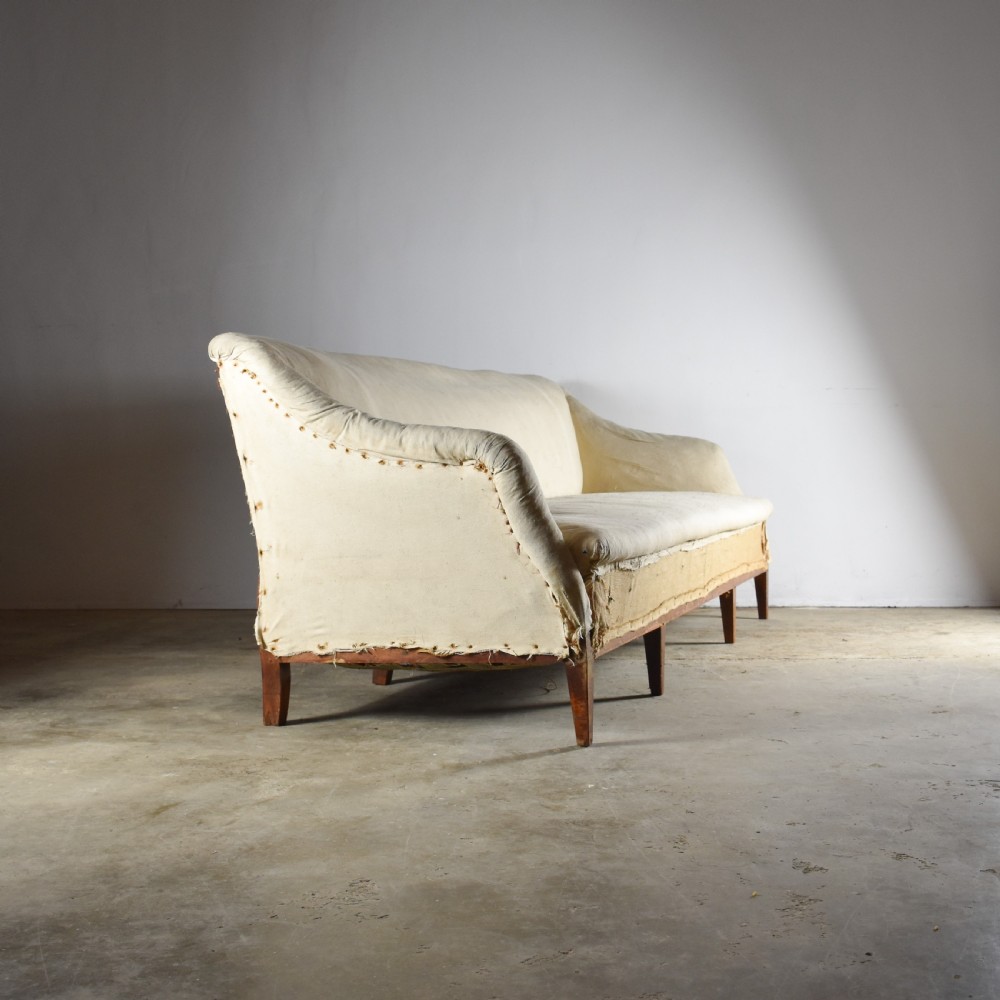 C772 Edwardian English Sofa View III
