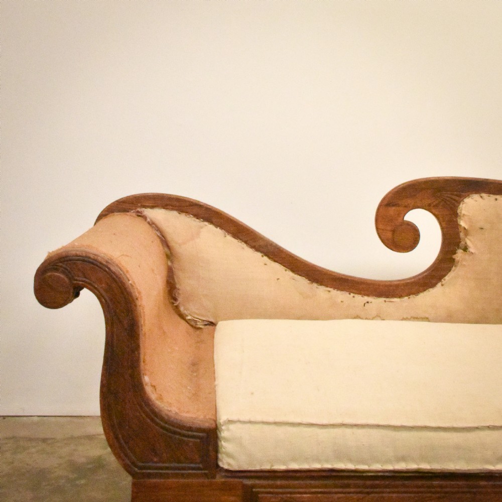 Regency Chaise Longue View VII