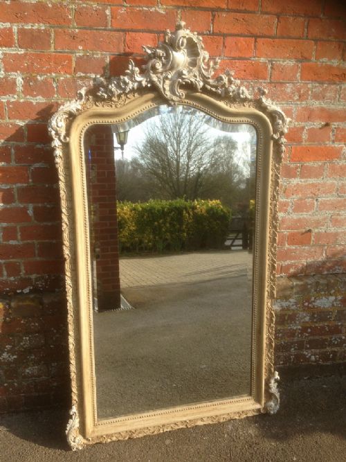A Highly Decorative Stunning Early Antique 19th Century Wood and Gesso Painted Mirror.
