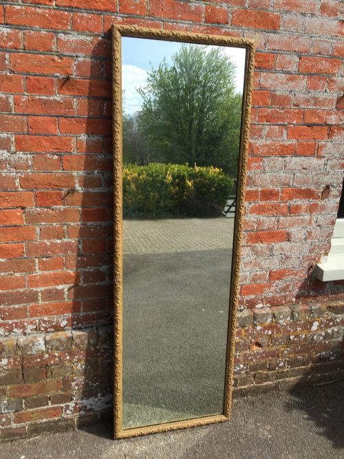 A Highly Useful Antique 19th Century Original Carved Wood & Gilt Plain Mirror.