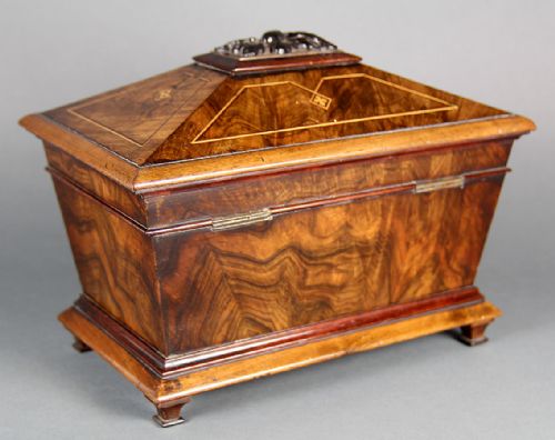 AN EARLY VICTORIAN WALNUT TEA CADDY - ADDITIONAL PHOTO 1