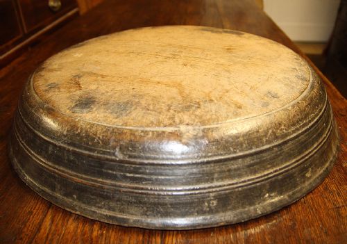 A WELSH SYCAMORE EARLY 19TH CENTURY DAIRY BOWL - ADDITIONAL PHOTO 3