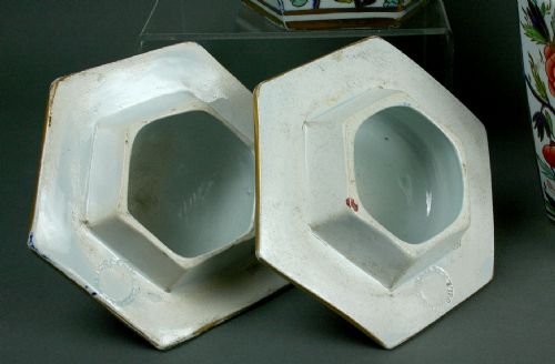 A PAIR OF MASON'S IRONSTONE CHINA VASES - ADDITIONAL PHOTO 1