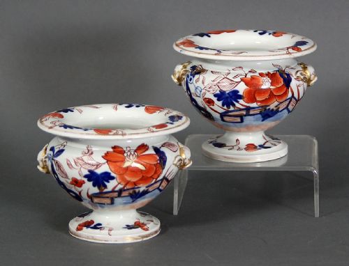 A PAIR OF MASONS IRONSTONE CHINA SALTS