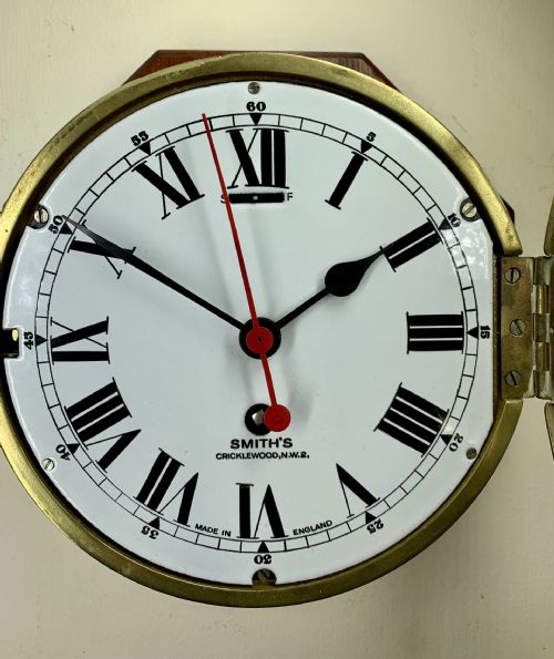 SHIPS BULKHEAD CLOCK FANTASTIC CONDITION - ADDITIONAL PHOTO 6