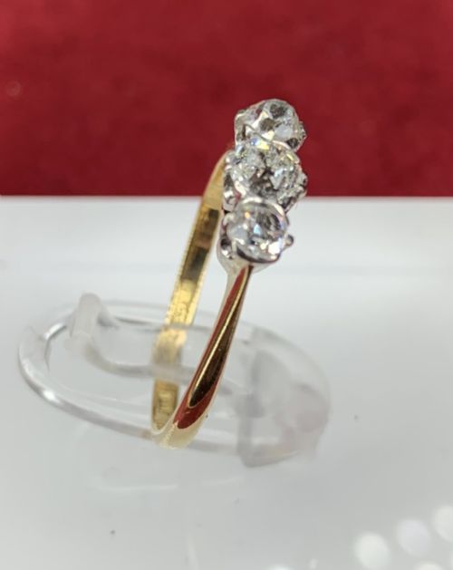 18CT THREE STONE TRILOGY DIAMOND RING OLD CUT STONES - ADDITIONAL PHOTO 5