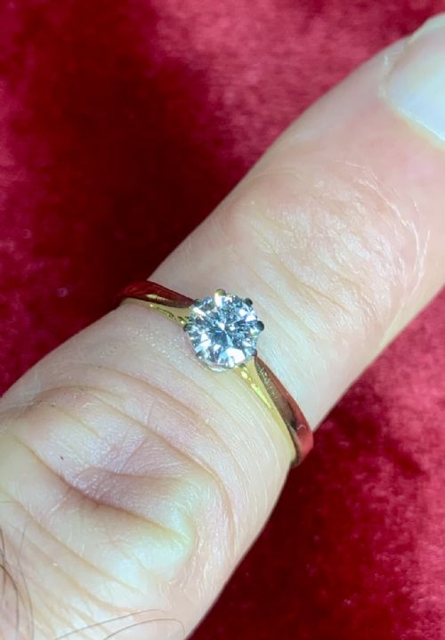 18CT THREE STONE TRILOGY DIAMOND RING OLD CUT STONES - ADDITIONAL PHOTO 9