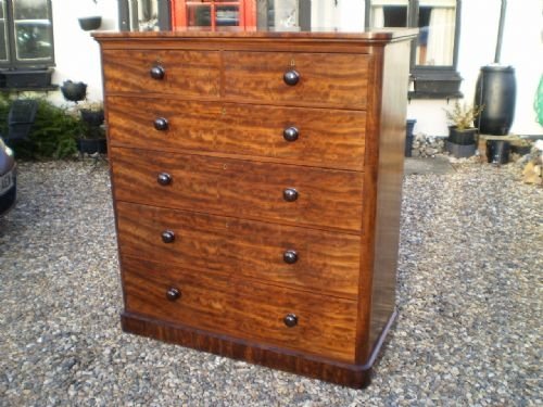 Chest of Drawers Victorian Mahogany