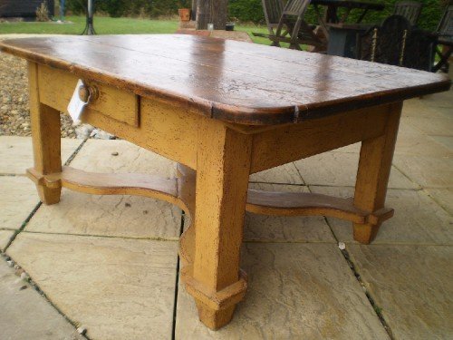 fig 4. Table French Restauration coffee table Pine