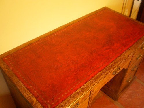 fig 1. Desk Victorian golden Oak twin pedestal