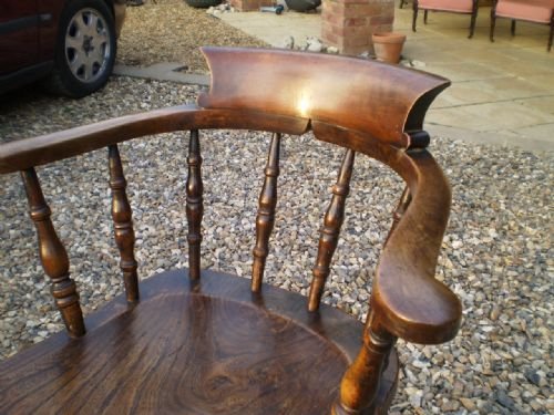 fig 4. Chair Victorian early smokers bow Ash Elm c1860