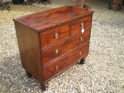 Chest of Drawers Georgian Mahogany