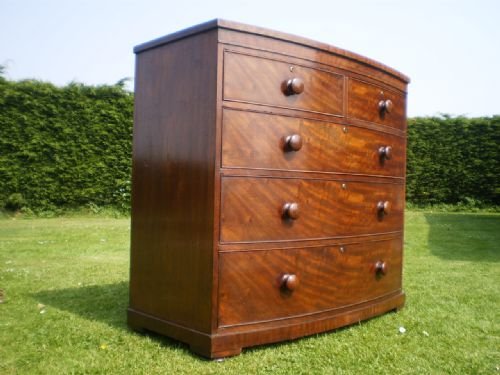 fig 1. Chest of drawers George IV Mahogany bowfront c1820
Please wait
Image not available
* Enlarge
Chest of drawers George IV Mahogany bowfront c1820