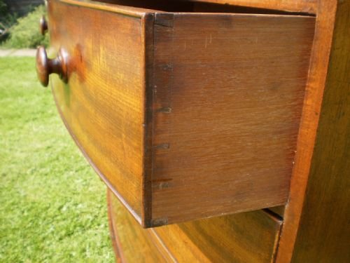 fig 3. Chest of drawers George IV Mahogany bowfront c1820
Please wait
Image not available
* Enlarge
Chest of drawers George IV Mahogany bowfront c1820