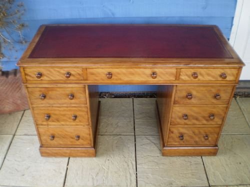 Desk Victorian Mahogany and Satin Birch C1850

    Enlarge

 
					
					
	 	
Desk Victorian Mahogany and Satin Birch C1850
cloverleaf Home Interiors £55 Delivery Retail Quality