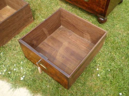 fig 2. Chest of drawers Campaign/Military Mahogany GeorgeIV

    Enlarge

 
					
					
	 	
Chest of drawers Campaign/Military Mahogany GeorgeIV
Cloverleaf Home Interiors £45 delivery retail quality

