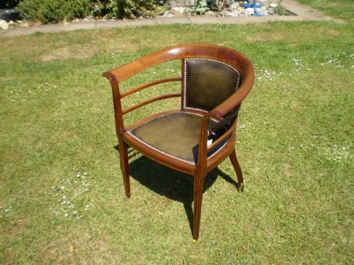 	
Chair Victorian Mahogany Desk Chair