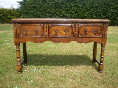 	
Dresser Oak 18th Century
