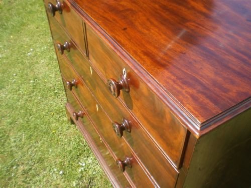 fig 4.
Chest of drawers George III Mahogany c1800