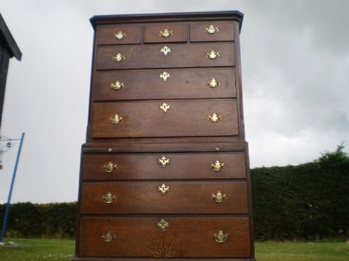 	
Chest of Drawers Chest on Chest George I Oak C1715