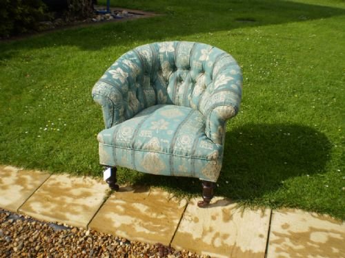 fig 2. Chair Victorian newly re-upholstered c1880
Cloverleaf Home Interiors £45 delivery retail quality