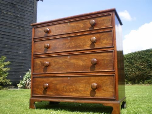 fig 1.
Chest of drawers George IV Mahogany c1825
Cloverleaf Home Interiors £45 delivery retail quality