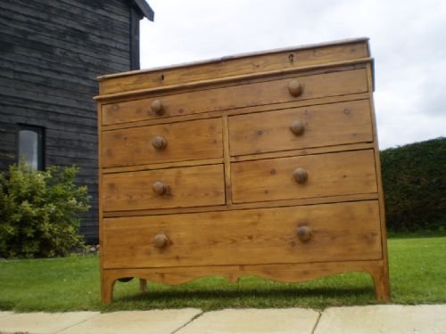fig 1.
Chest of drawers Georgian Pine c1820