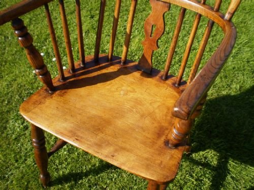fig 1. 	
Chair Windsor early Victorian c1840 Ash Elm fruitwood
Cloverleaf Home Interiors £45 delivery retail quality
