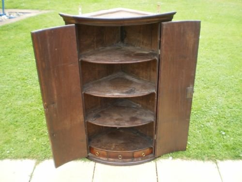 fig 3. 	
Cabinet corner George III Mahogany c1770
Cloverleaf Home Interiors £45 delivery retail quality