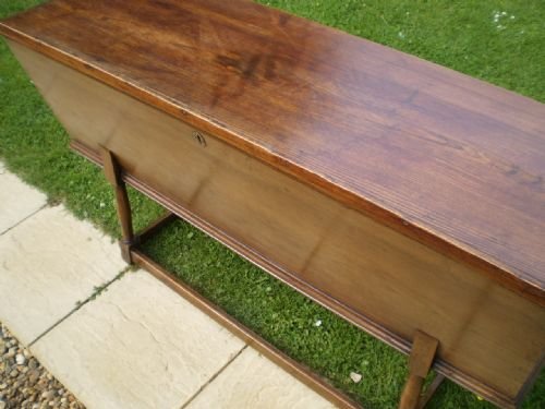 Blanket Box Dough Bin George III Elm C1800
