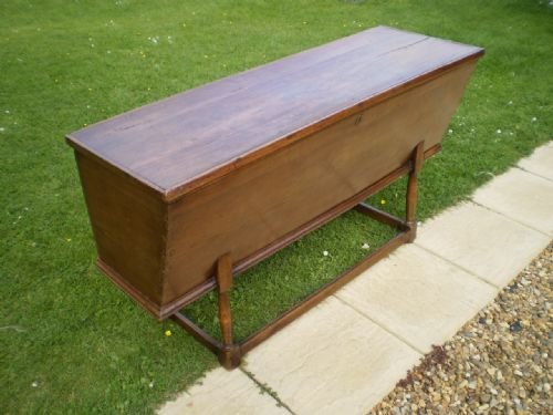 fig 1. Blanket box Dough bin George III Elm C1800