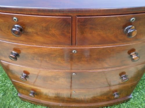 	
Chest of Drawers George III Mahogany Bowfront
