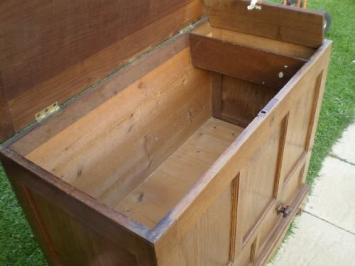 fig 2.
Chest blanket box Victorian oak Mule chest