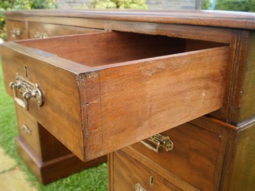 fig 4. Desk Victorian Mahogany twin pedestal kneehole c1890
