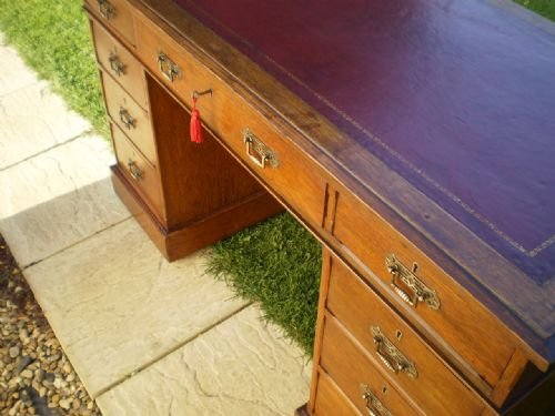 fig 1. Desk Victorian Oak twin pedestal c1890 in three parts