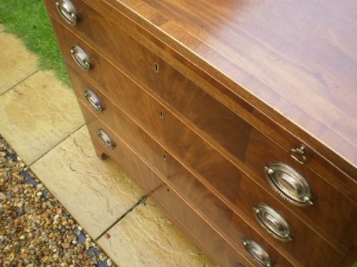 fig 1. Chest of drawers George III Mahogany bachelors chest c1790 small size