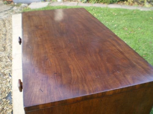 fig 2. Chest of drawers George Mahogany c1800