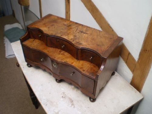 fig 2. Chest of drawers Queen Jewellery box desktop burr Walnut c1710