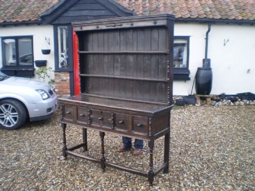 fig 1. Dresser Oak 17th century