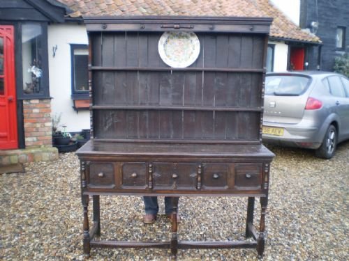 fig 3. Dresser Oak 17th century