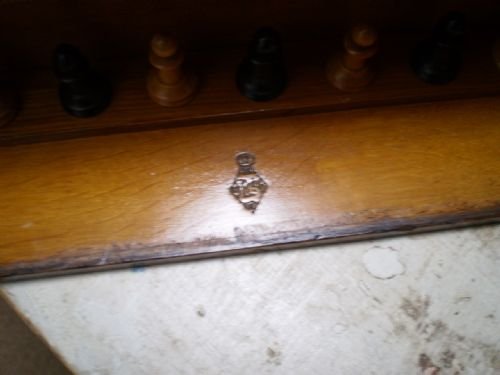 fig 4. Box Games compendium Victorian Oak c1874