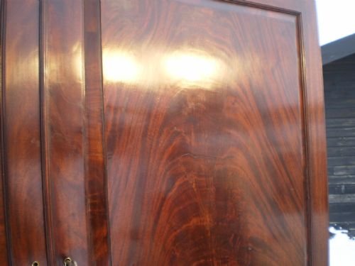 fig 3. Chest of drawers linen press George III Mahogany c1780