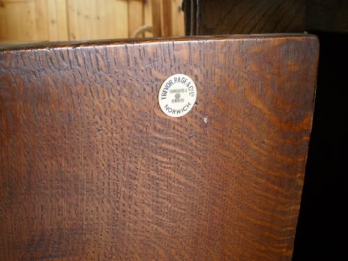 fig 3. Cupboard Oak 17th century Made by Trevor Page Norwich c1910