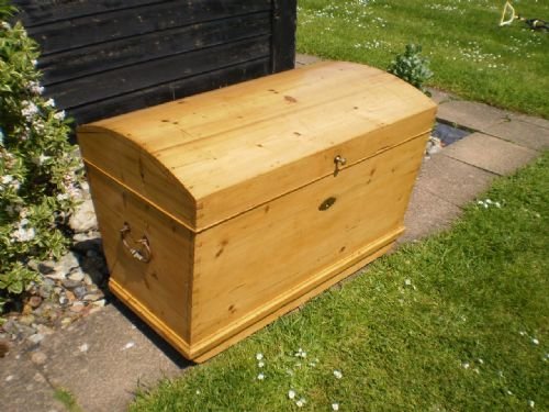 fig 4. Blanket box chest trunk Victorian Pine c1880