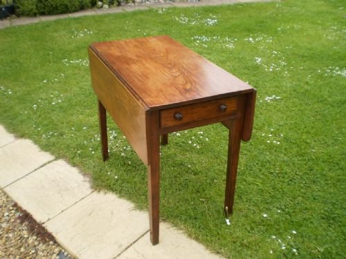 fig 1. Table Pembroke George IV Elm c1820
