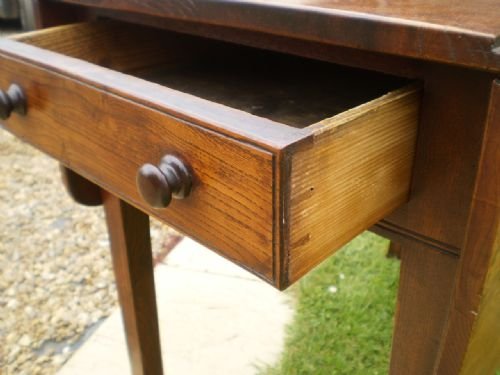 fig 4. Table Pembroke George IV Elm c1820